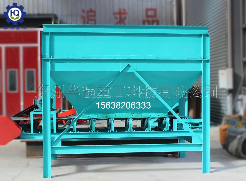 發酵物料上料用什么好？鏟車料倉結構優勢分析