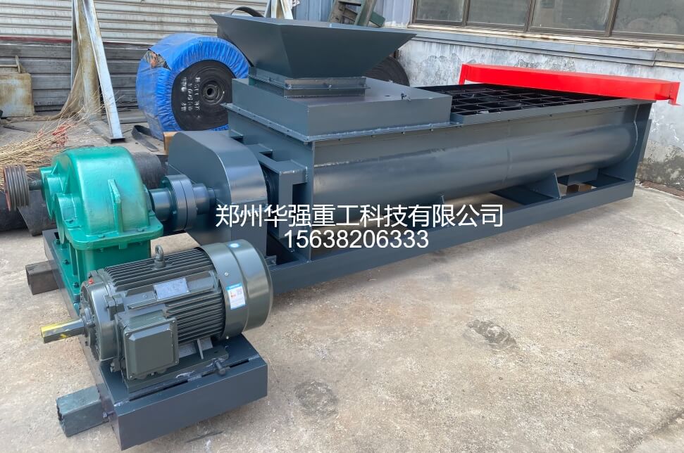 雙軸攪拌機，連續進出料、混合效率高